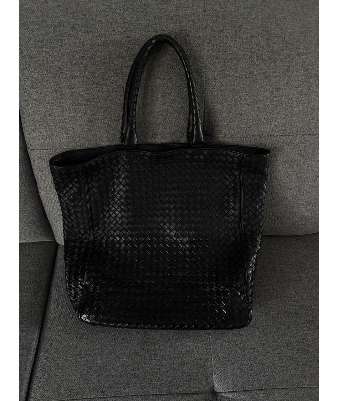 BOTTEGA VENETA Черная кожаная сумка тоут, фото 2