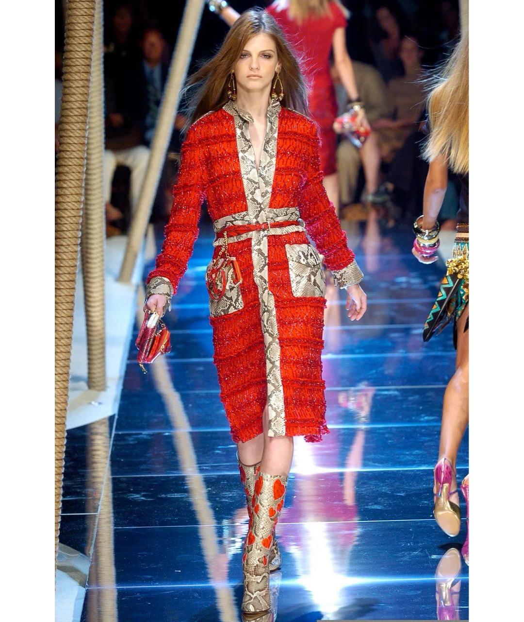 DOLCE&GABBANA Бежевые сапоги из экзотической кожи, фото 5