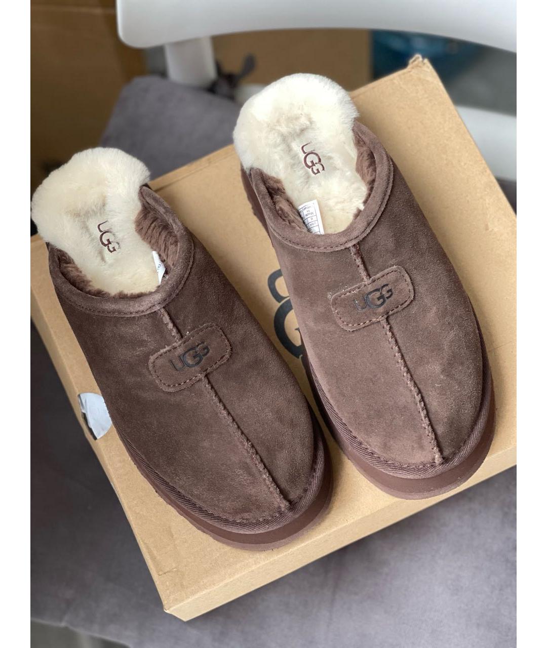 UGG AUSTRALIA Коричневые замшевые сабо, фото 6