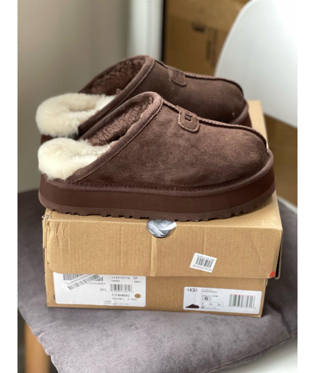 UGG AUSTRALIA Коричневые замшевые сабо, фото 7