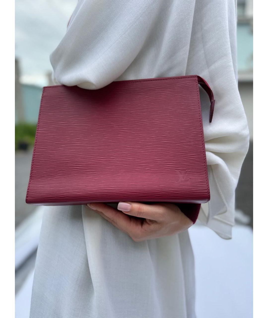 LOUIS VUITTON Бордовая кожаная косметичка, фото 2