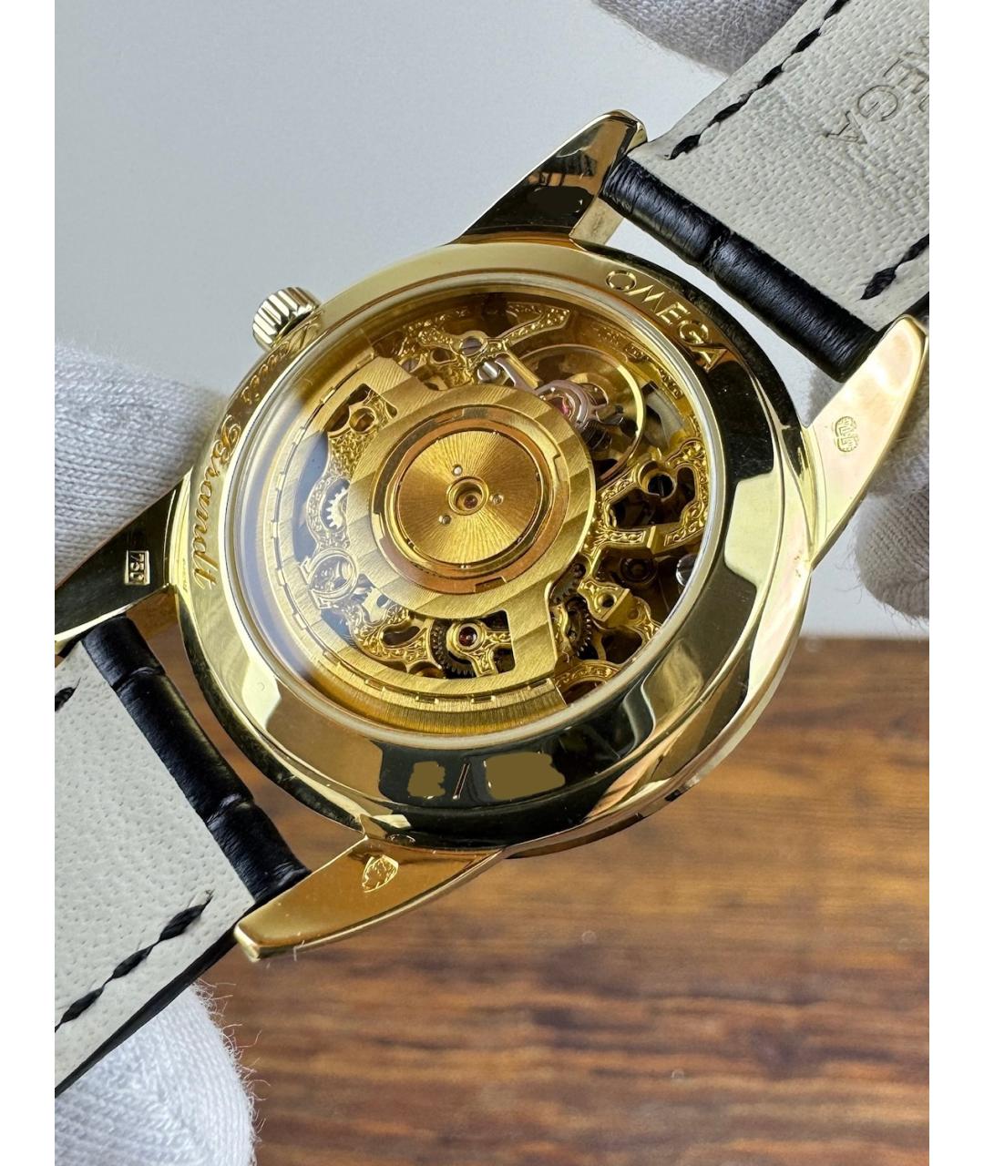 OMEGA Белые часы из желтого золота, фото 5