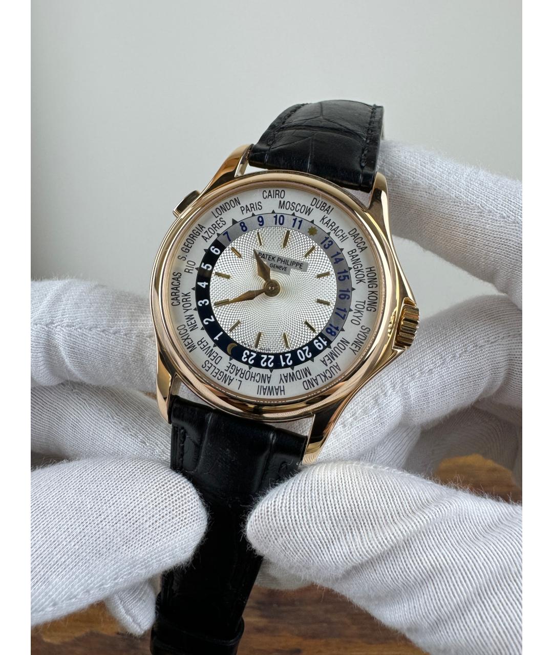 PATEK PHILIPPE Белые часы из желтого золота, фото 2