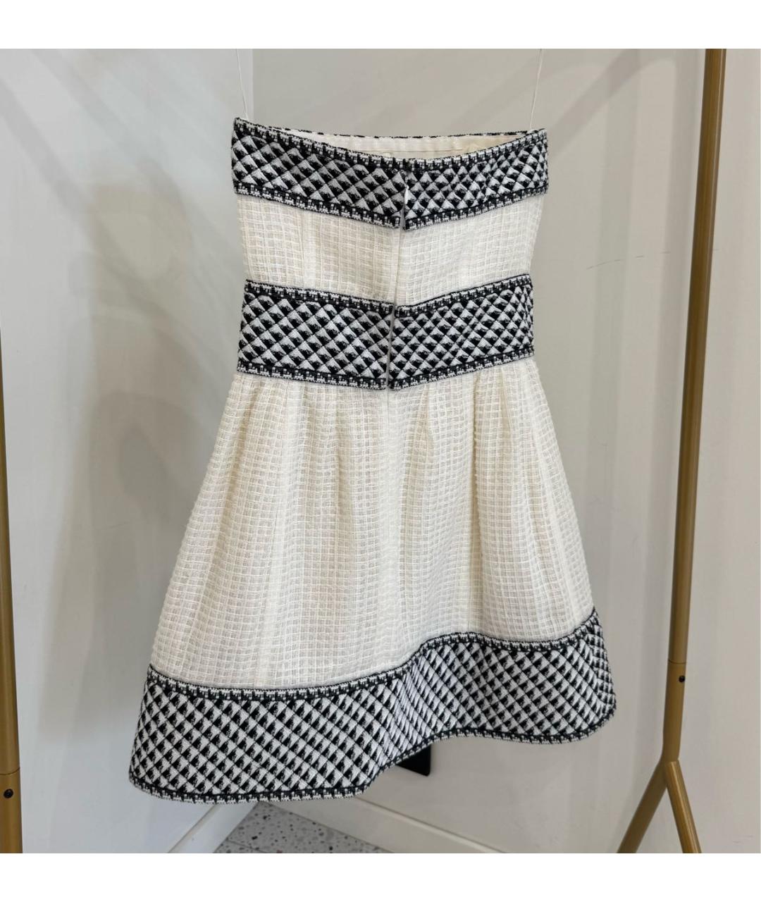 CHANEL Белое твидовое коктейльное платье, фото 3