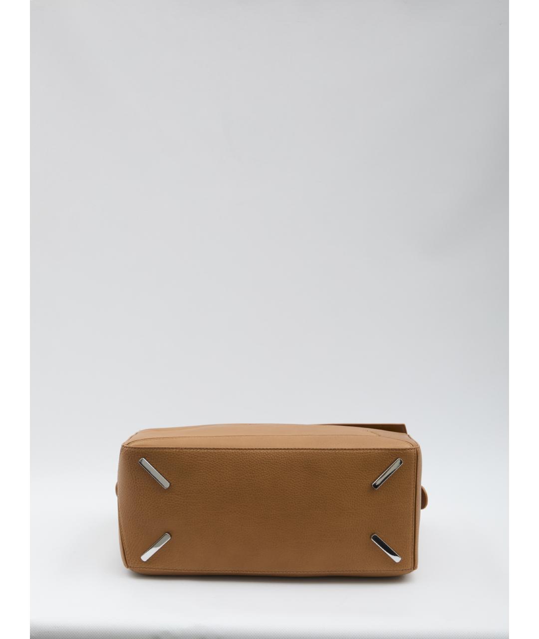 LOEWE Коричневая замшевая сумка на плечо, фото 3