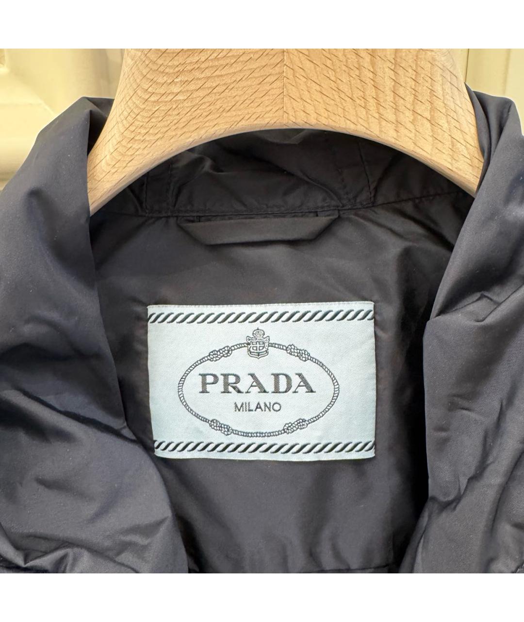 PRADA Темно-синяя полиамидовая куртка, фото 3