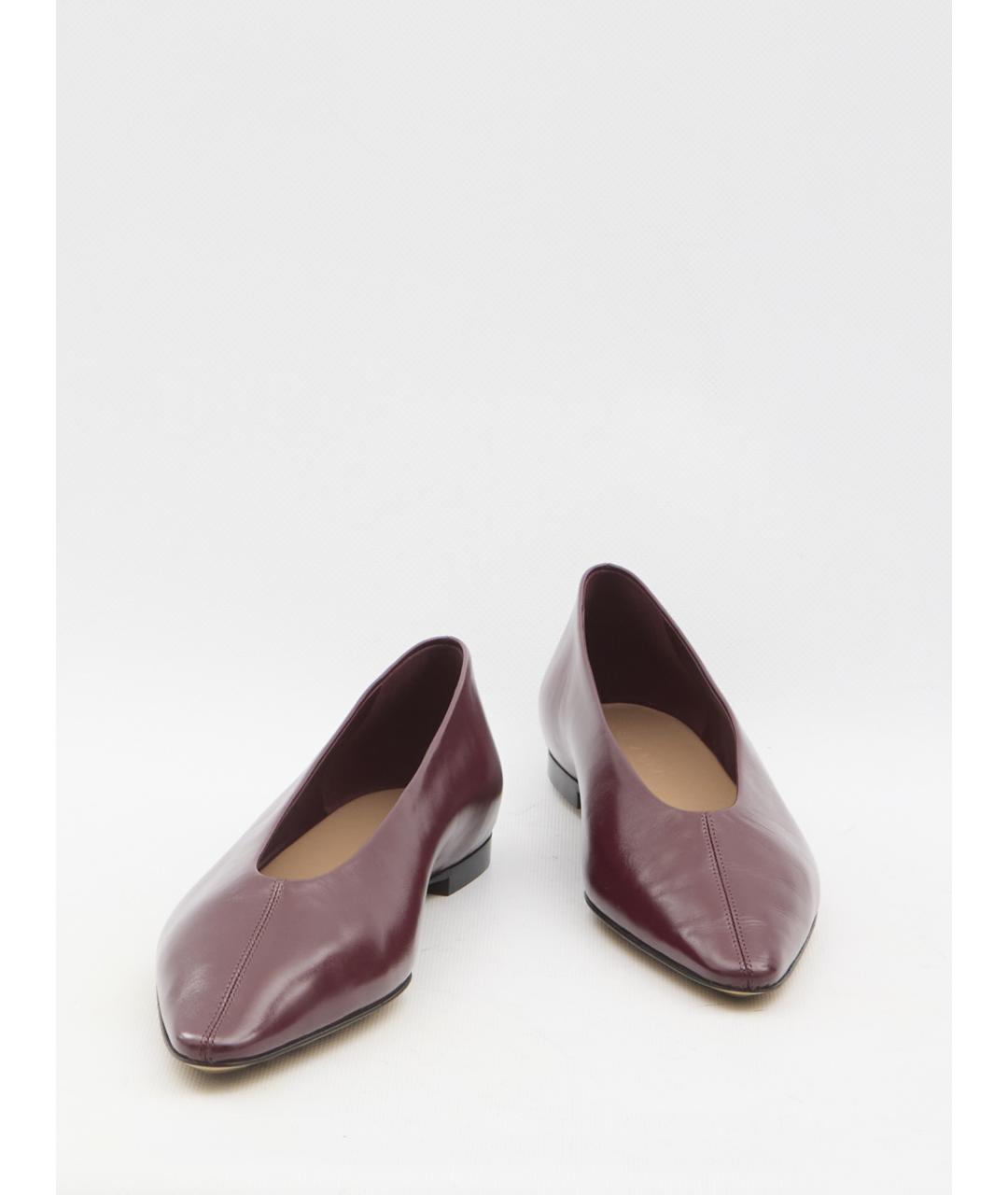 BOTTEGA VENETA Бордовые кожаные балетки, фото 5