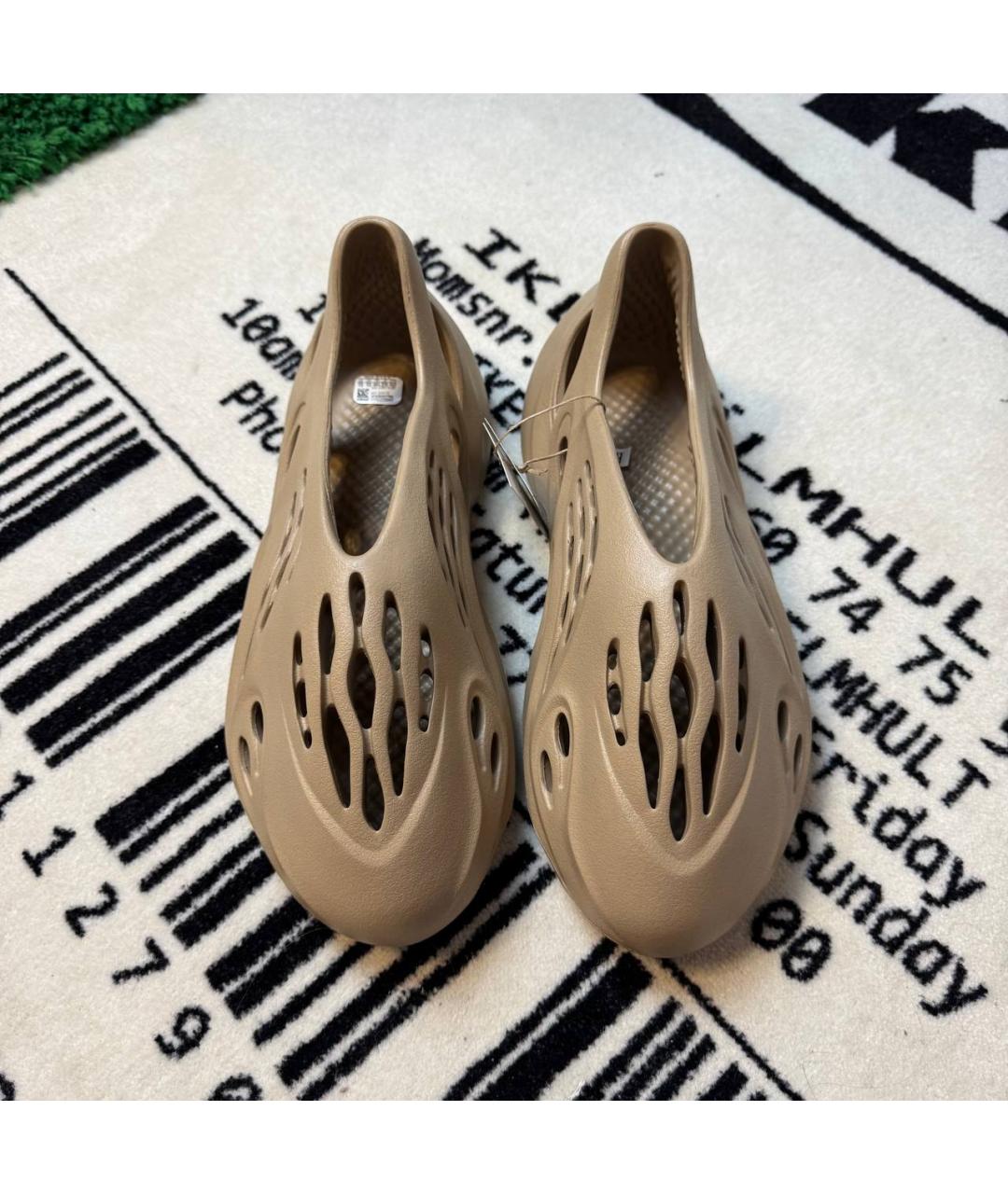 ADIDAS YEEZY Бежевые шлепанцы, фото 2