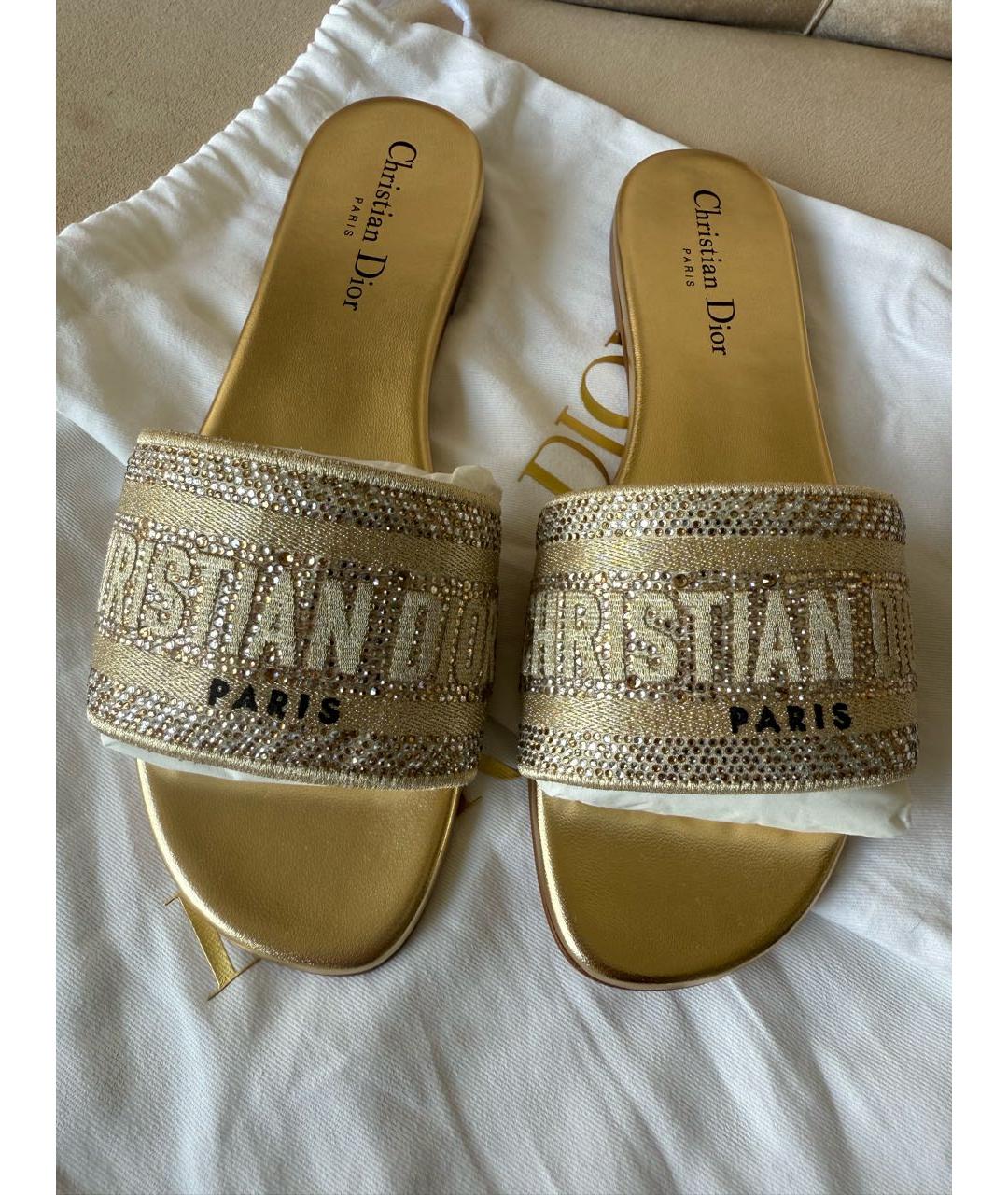 CHRISTIAN DIOR Золотые кожаные шлепанцы, фото 2