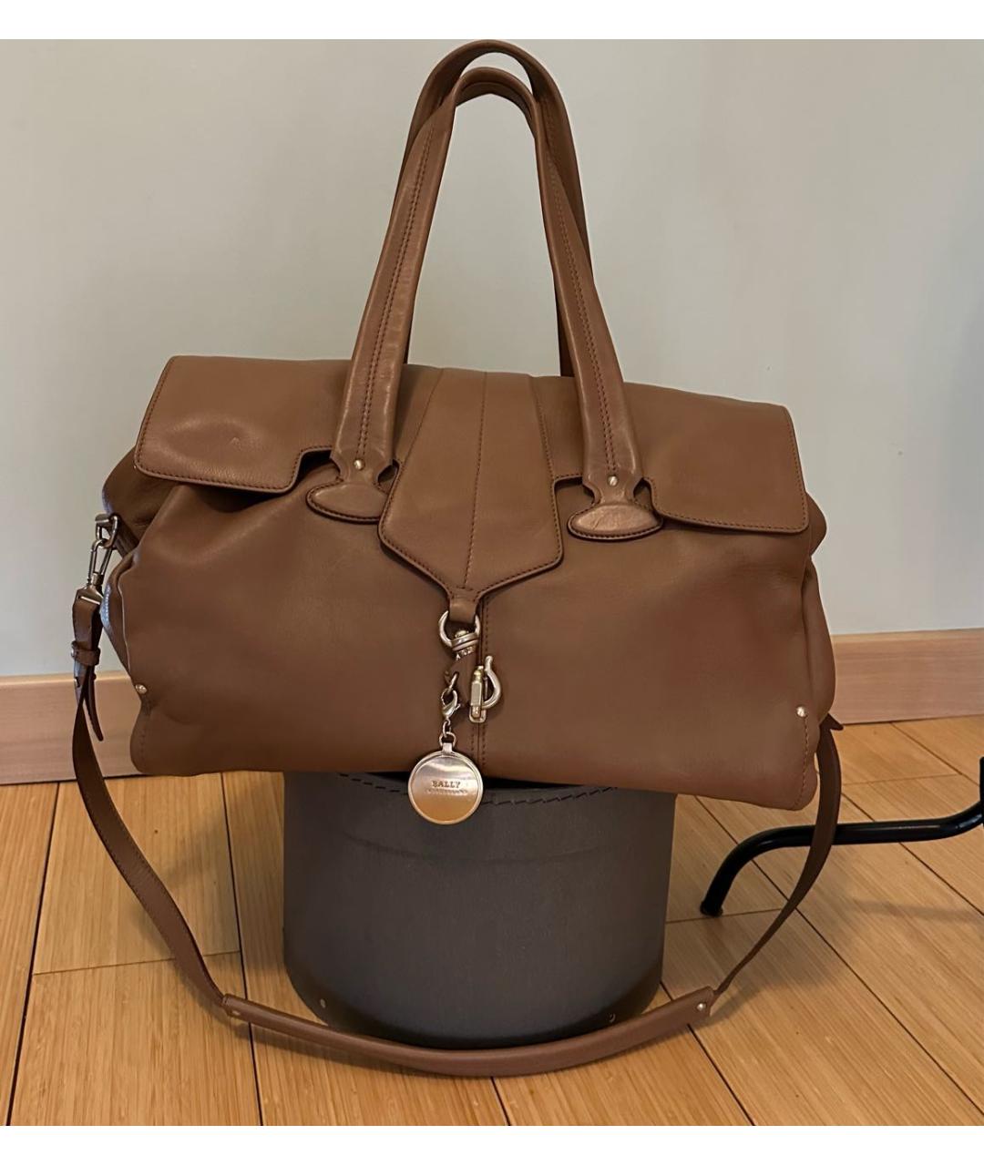 BALLY Бежевая кожаная дорожная/спортивная сумка, фото 8