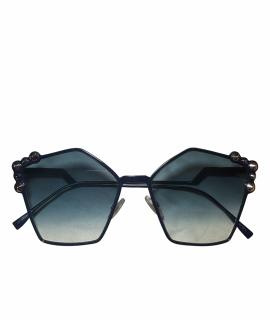 FENDI Солнцезащитные очки