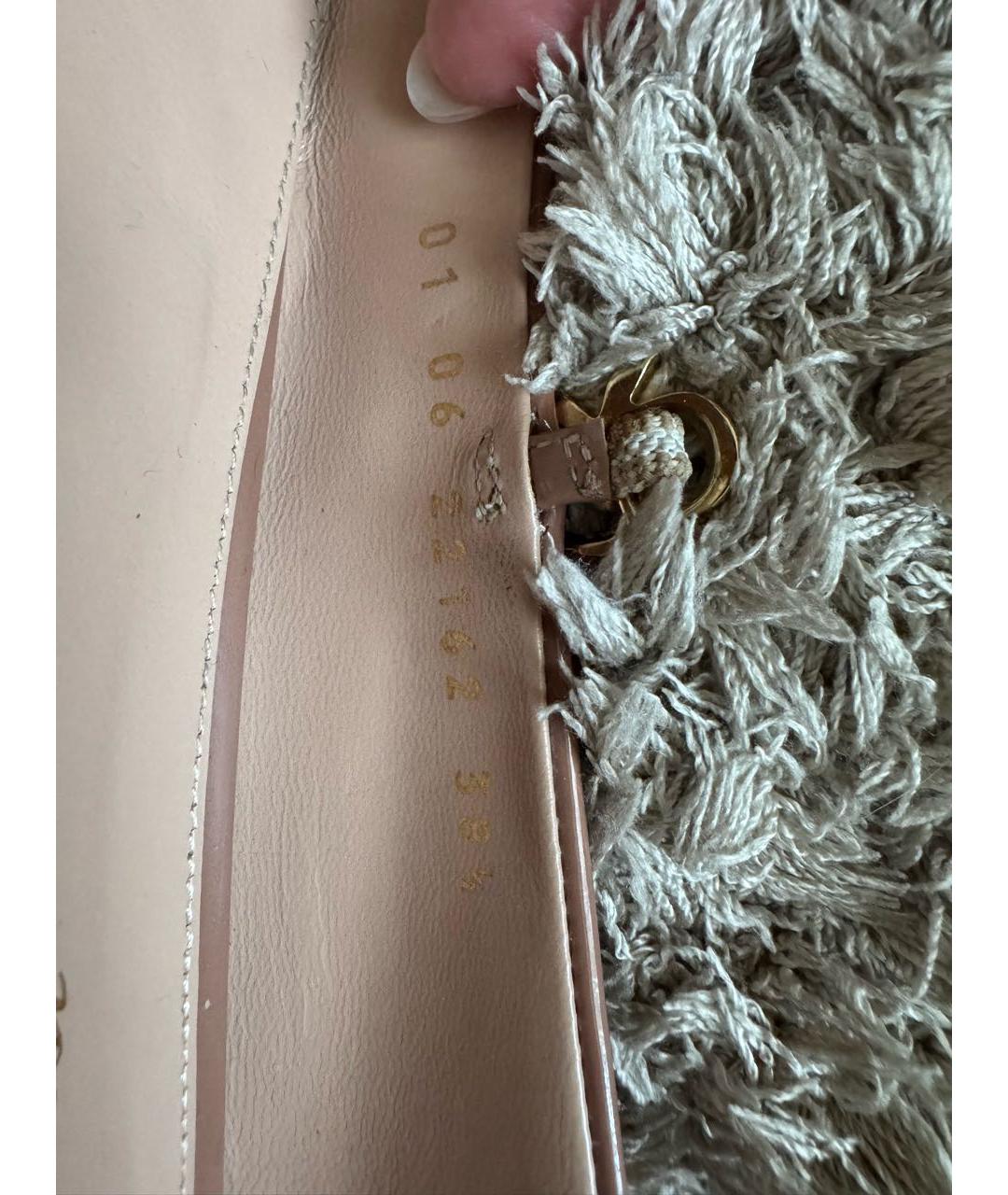GIANVITO ROSSI Бежевые балетки из лакированной кожи, фото 6