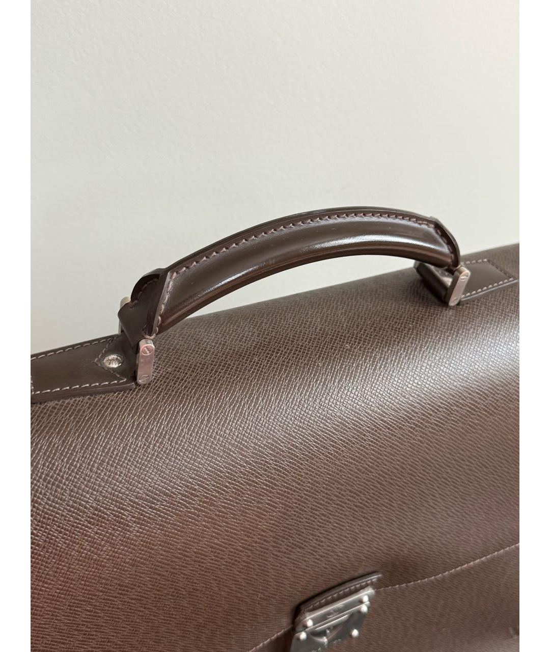 LOUIS VUITTON Коричневый кожаный портфель, фото 7