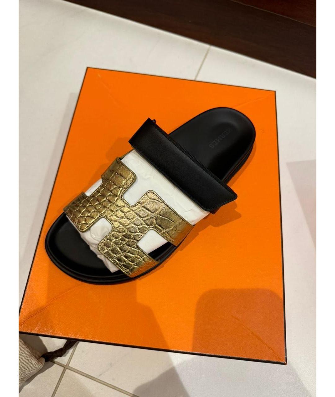 HERMES Черные сандалии из экзотической кожи, фото 5