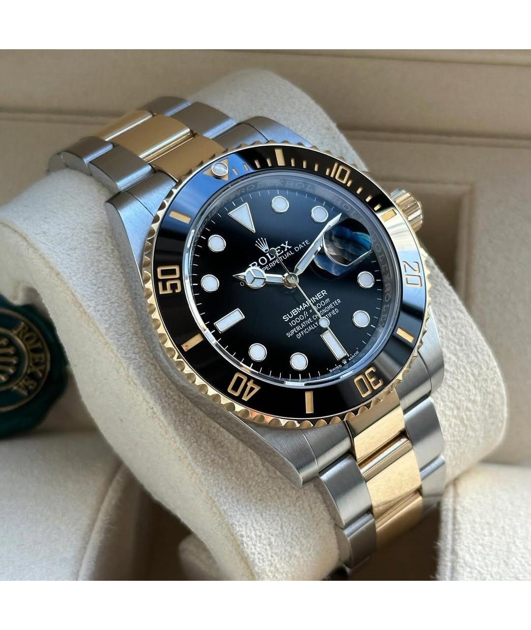 ROLEX Часы из желтого золота, фото 3