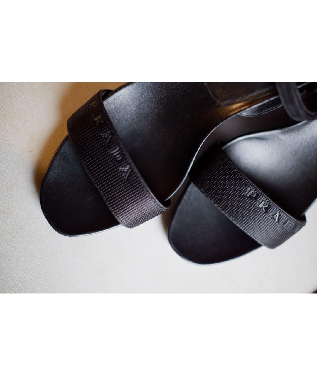 PRADA Черные босоножки из лакированной кожи, фото 4