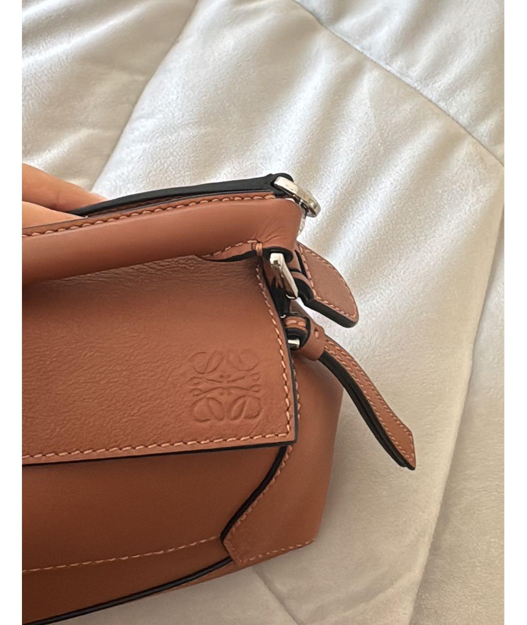 LOEWE Коричневая кожаная сумка через плечо, фото 5