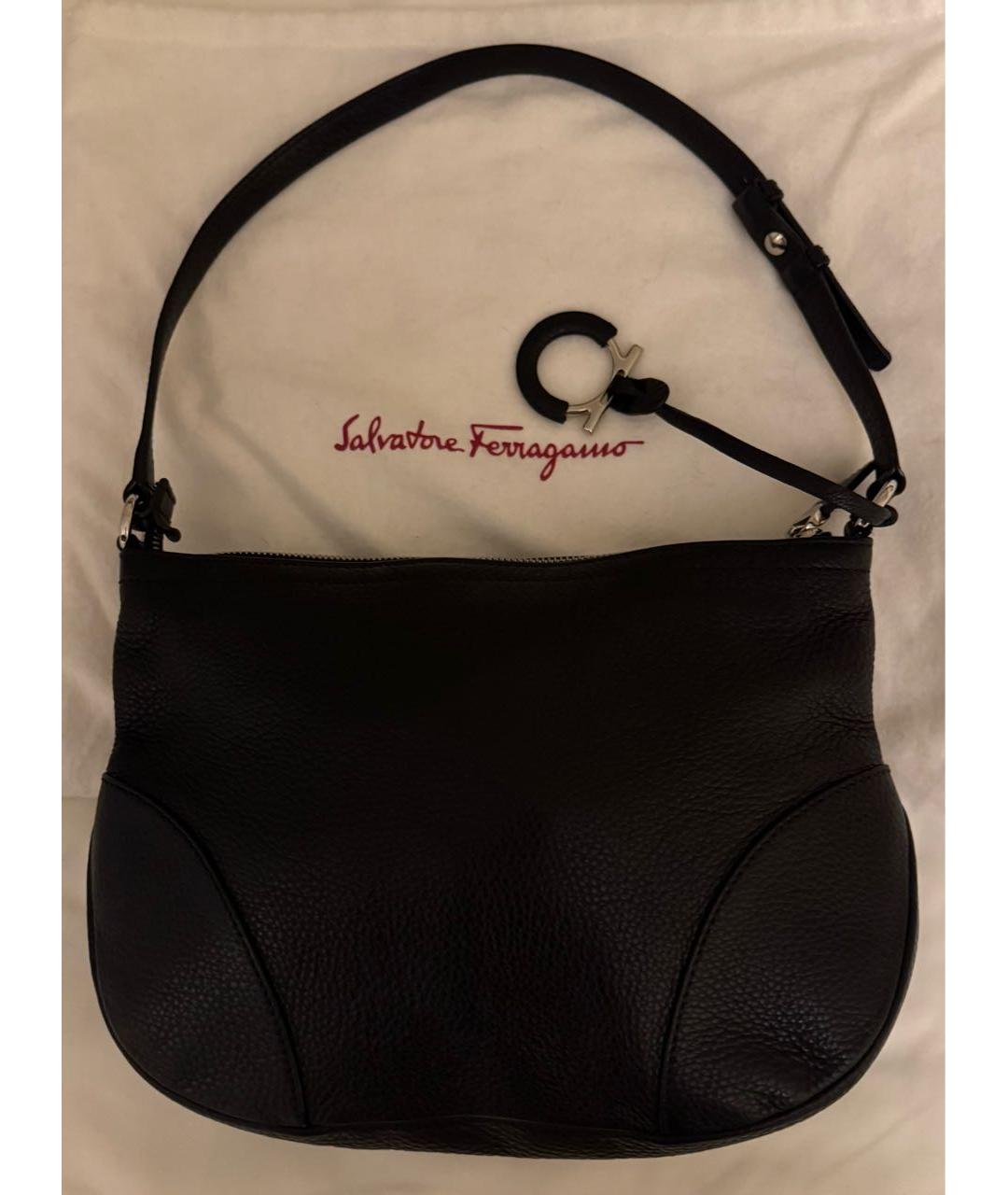 FERRAGAMO Черная кожаная сумка с короткими ручками, фото 3