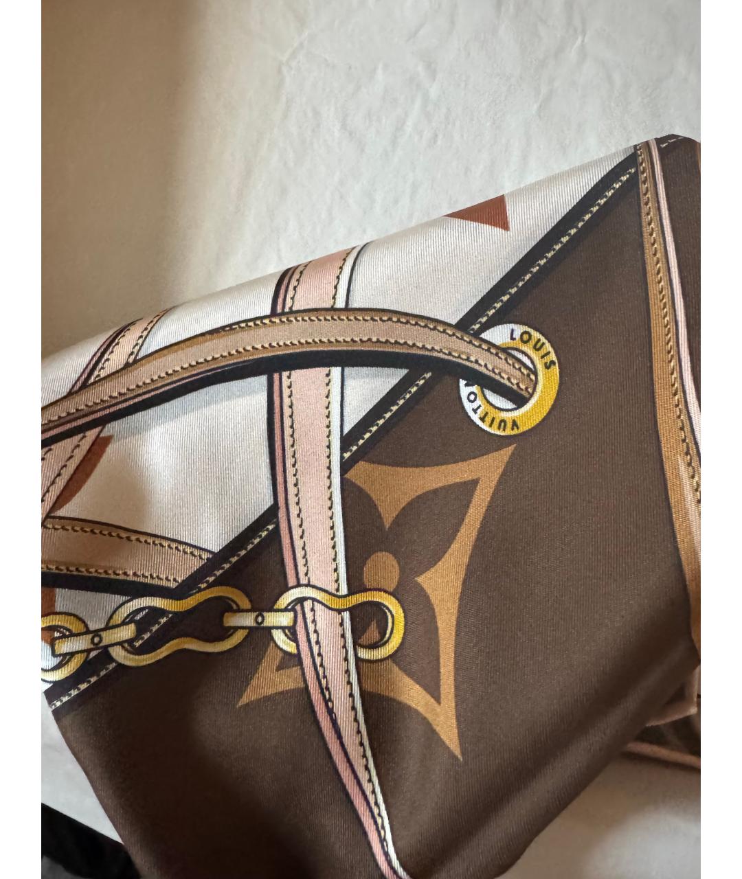 LOUIS VUITTON Коричневый шелковый платок, фото 3