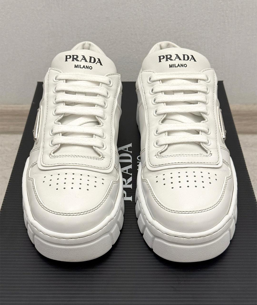 PRADA Белые кожаные кеды, фото 3