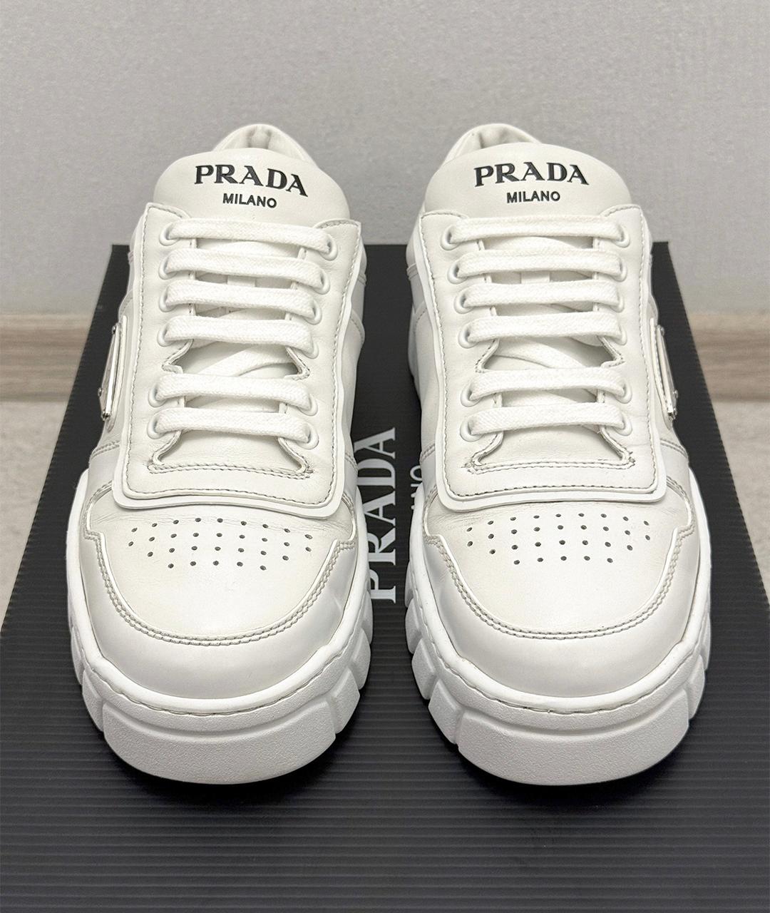 PRADA Белые кожаные кеды, фото 3