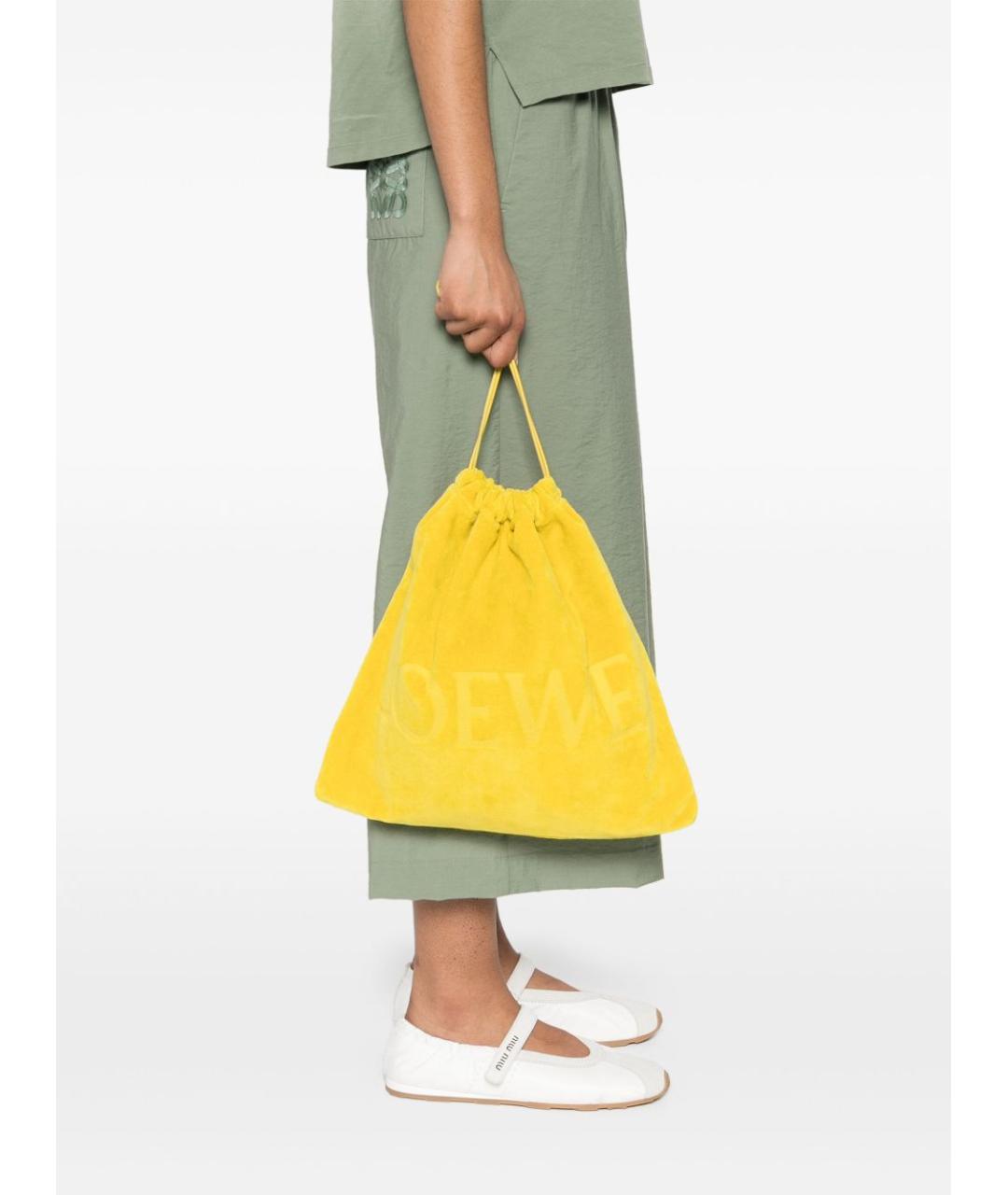 LOEWE Желтая бархатная сумка тоут, фото 5