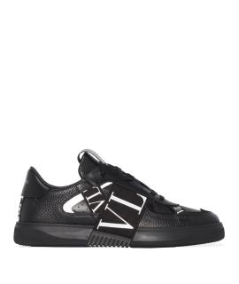VALENTINO Низкие кроссовки / кеды
