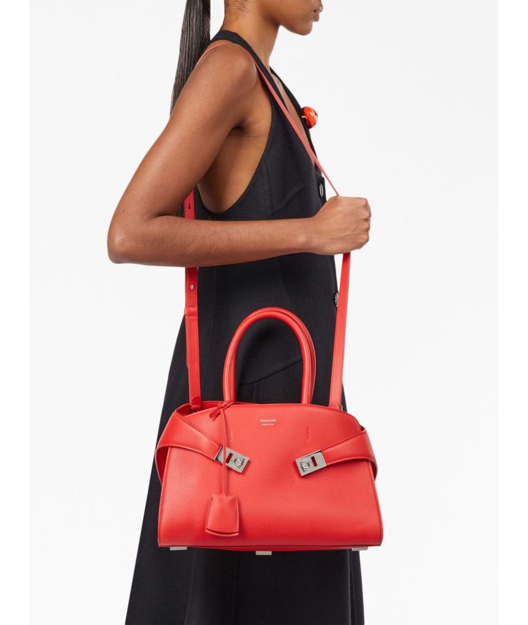 FERRAGAMO Красная кожаная сумка тоут, фото 5