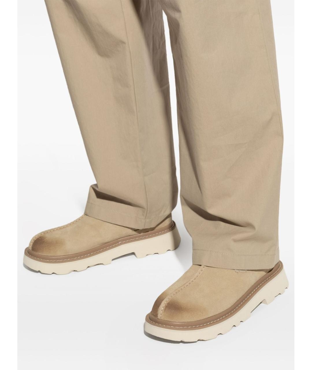 UGG AUSTRALIA Бежевые замшевые низкие ботинки, фото 2