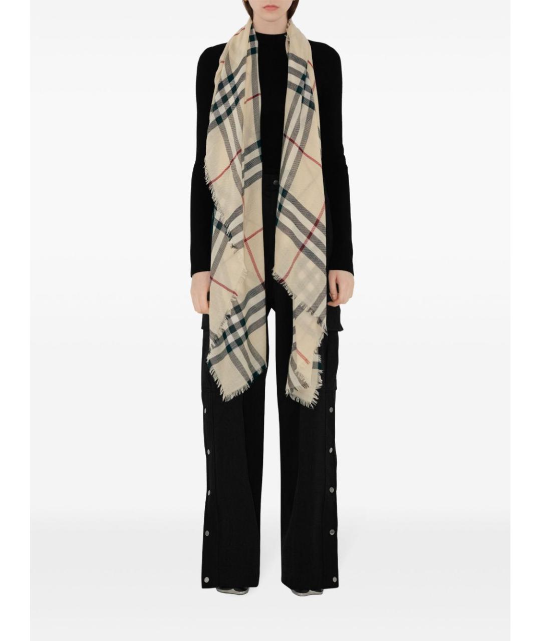 BURBERRY Бежевый шерстяной шарф, фото 4