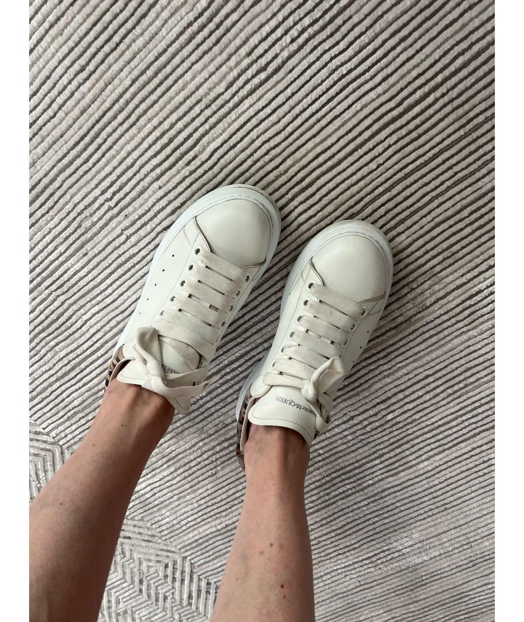 ALEXANDER MCQUEEN Белые кожаные кеды, фото 5