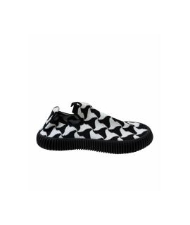 BOTTEGA VENETA Низкие кроссовки / кеды