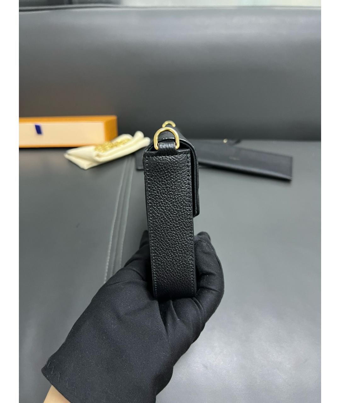 LOUIS VUITTON Черная кожаная сумка через плечо, фото 4