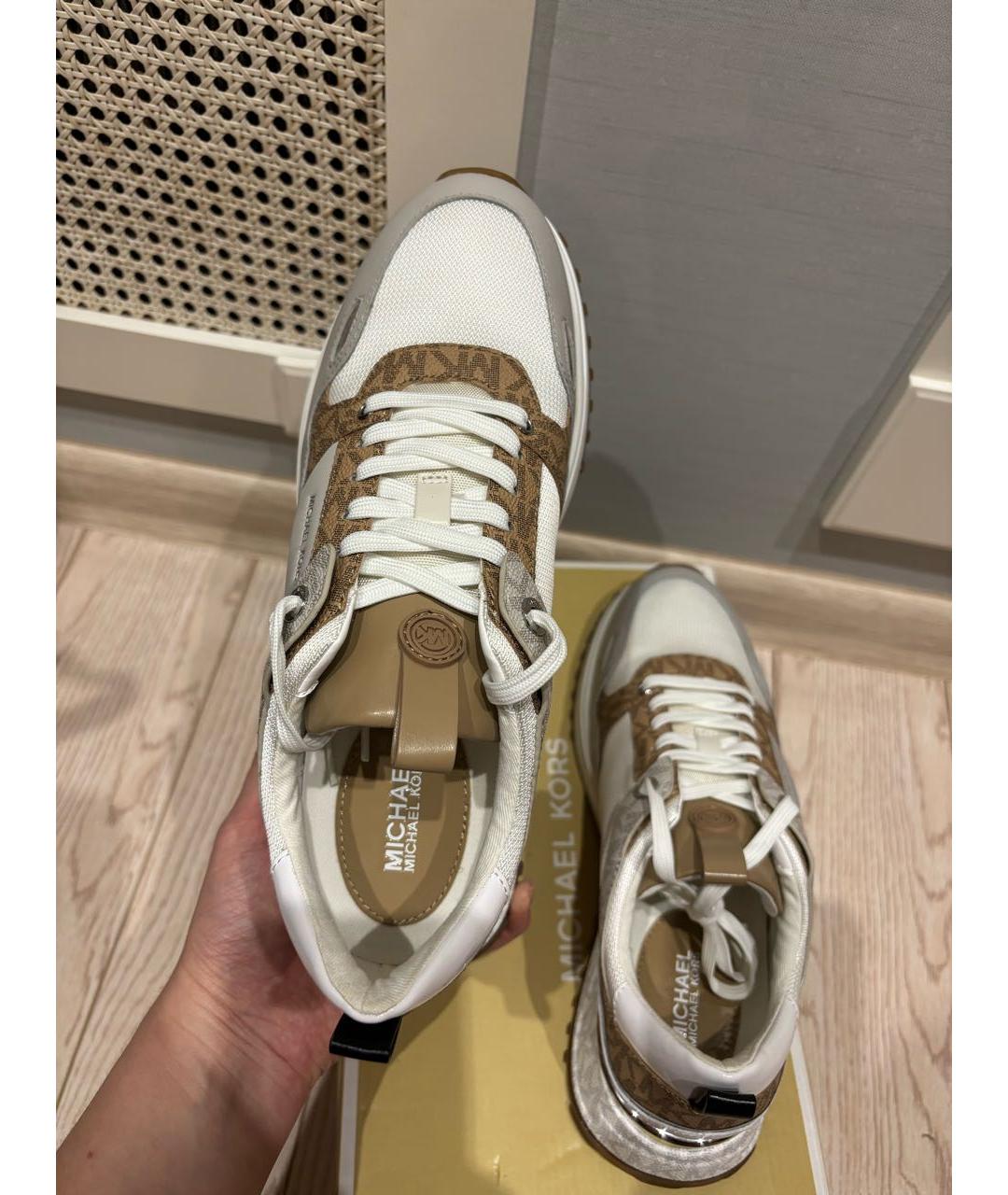 MICHAEL KORS Бежевые кроссовки, фото 2