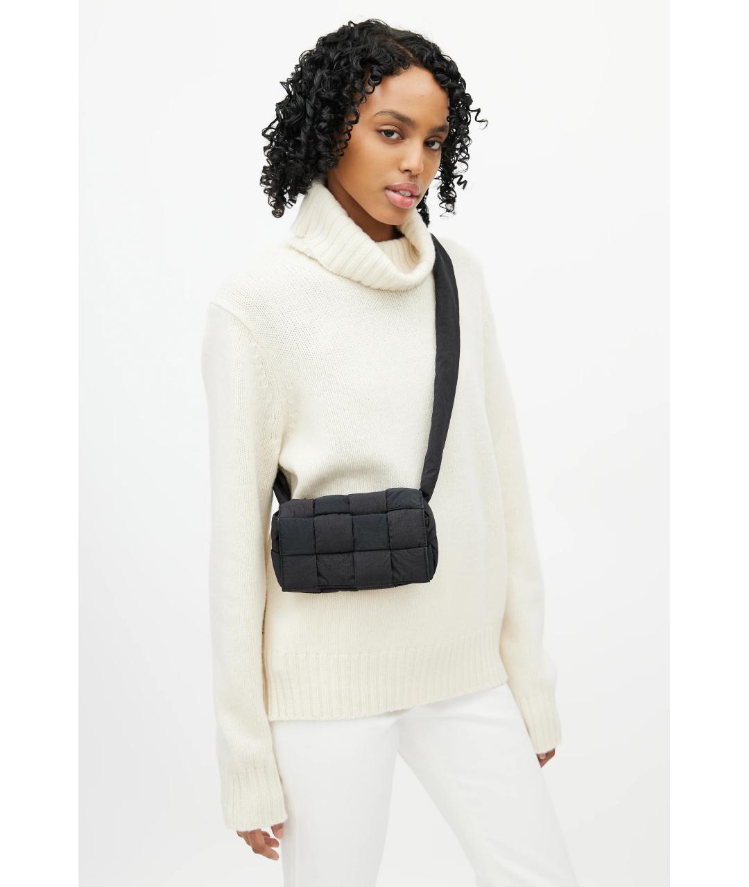 BOTTEGA VENETA Черная поясная сумка, фото 5