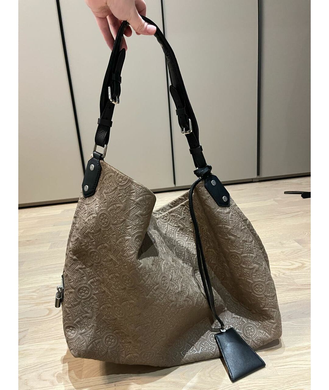 LOUIS VUITTON PRE-OWNED Бежевая кожаная сумка тоут, фото 5