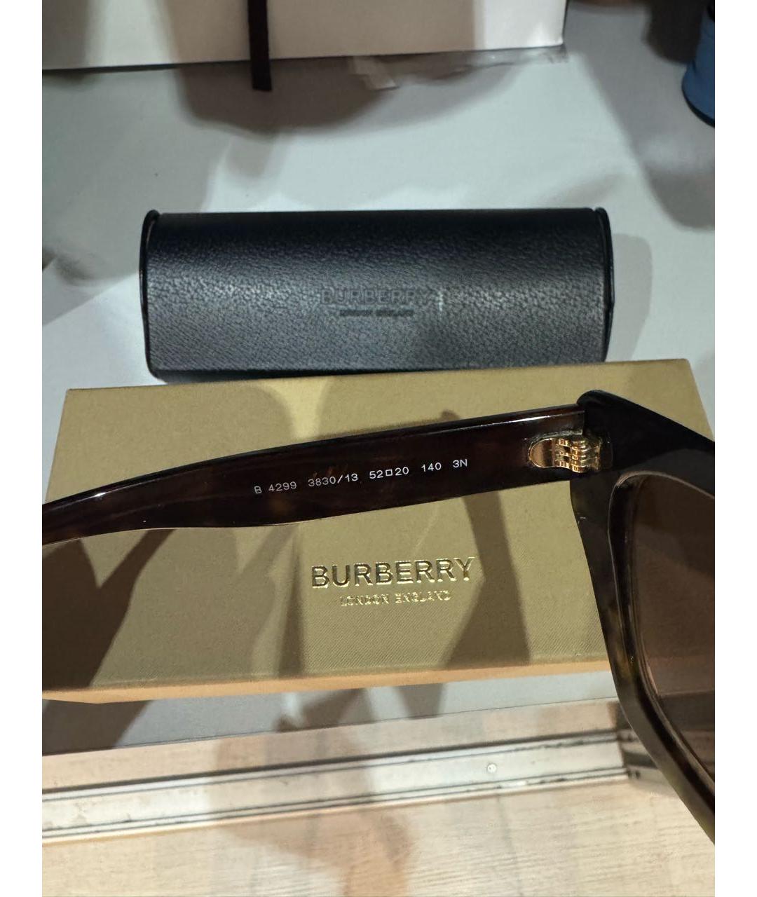 BURBERRY Коричневые пластиковые солнцезащитные очки, фото 4