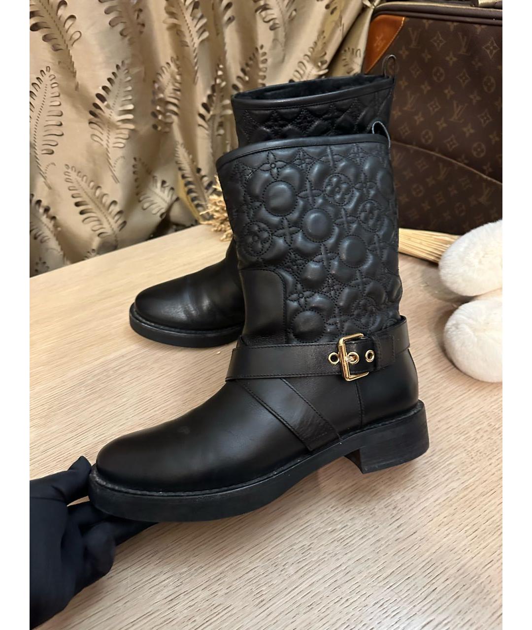 LOUIS VUITTON Черные кожаные сапоги, фото 5