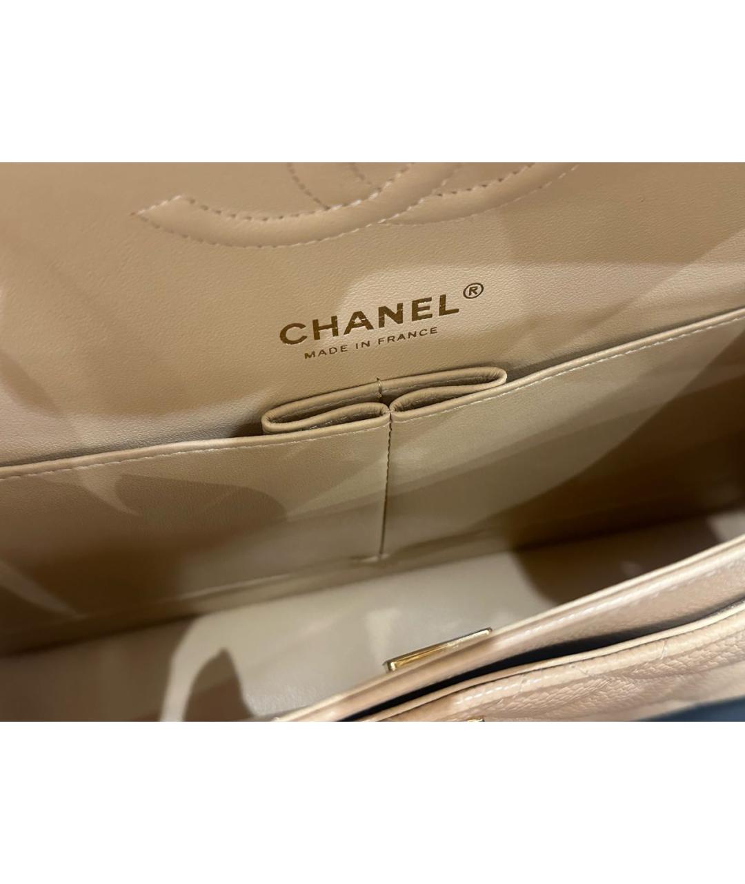 CHANEL Бежевая кожаная сумка через плечо, фото 4