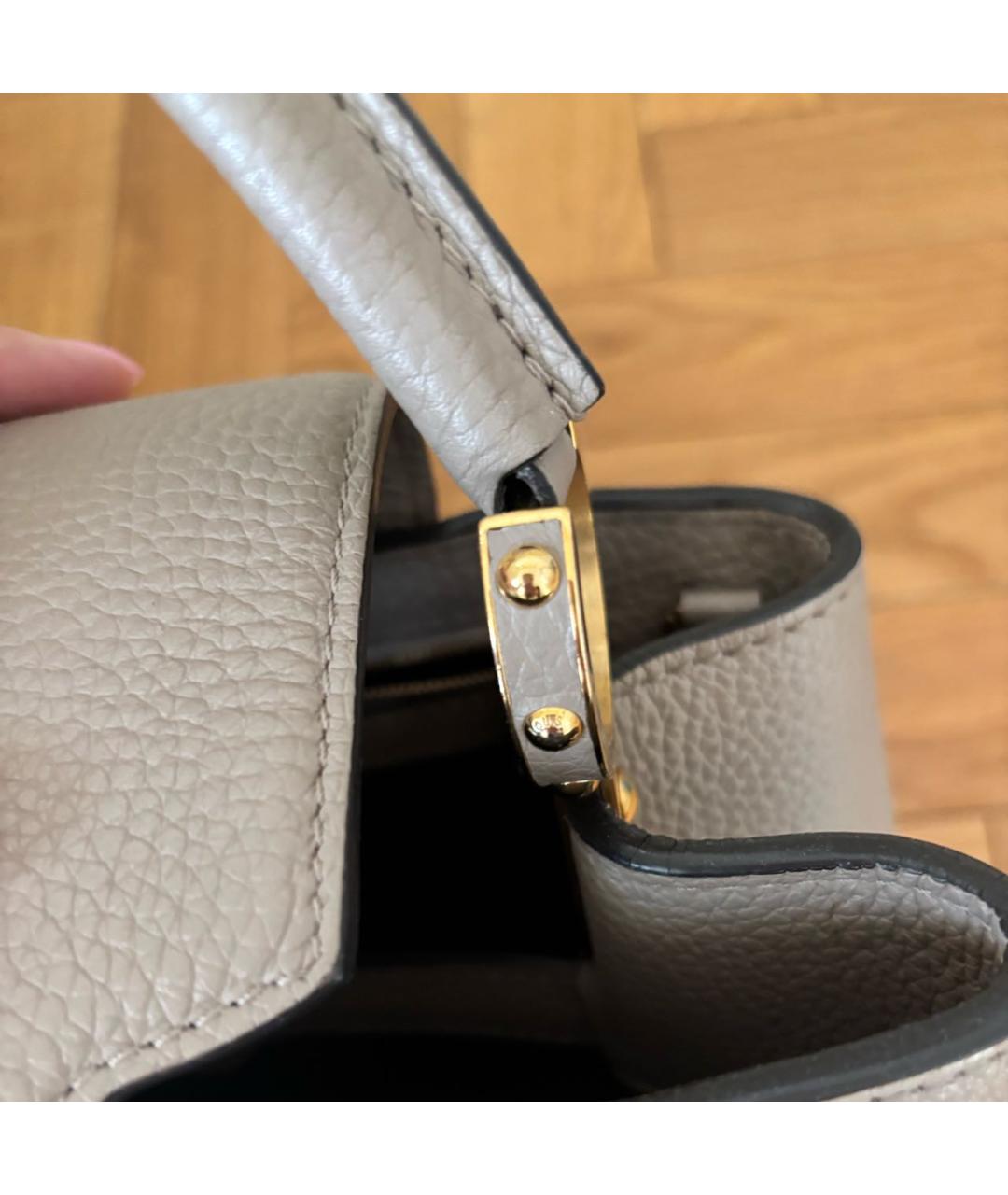 LOUIS VUITTON Бежевая кожаная сумка с короткими ручками, фото 3