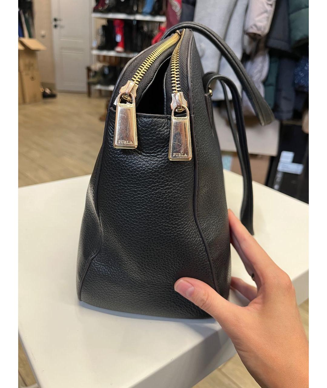 FURLA Черная кожаная сумка с короткими ручками, фото 5