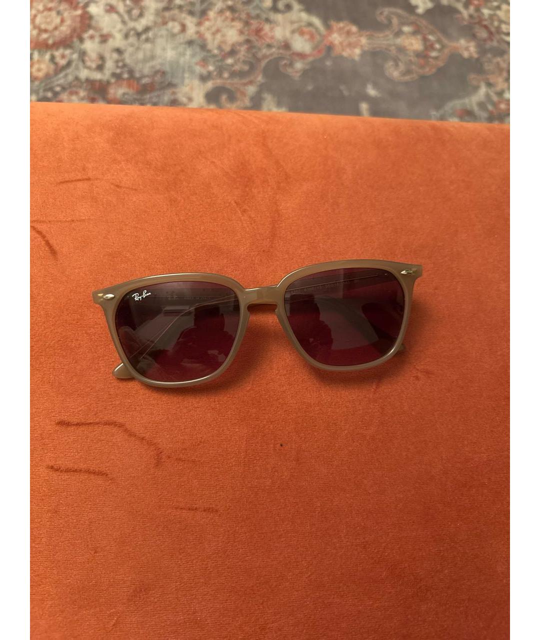 RAY BAN Коричневые пластиковые солнцезащитные очки, фото 5