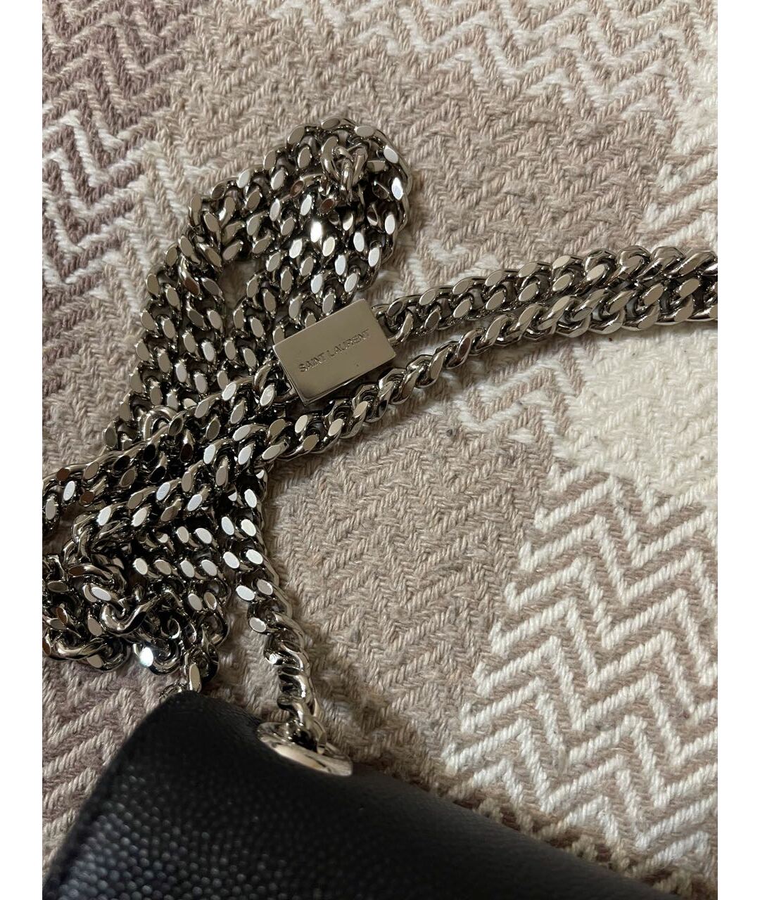 SAINT LAURENT Черная кожаная сумка тоут, фото 6