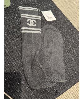 CHANEL Носки, чулки и колготы