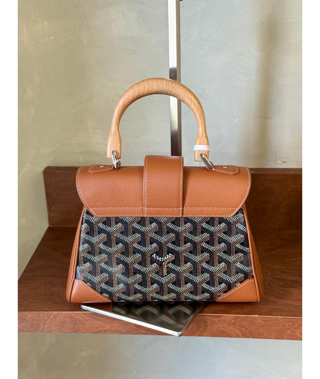 GOYARD Коричневая сумка с короткими ручками из искусственной кожи, фото 6