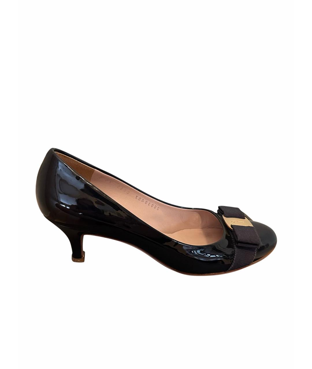 FERRAGAMO Черные туфли из лакированной кожи, фото 1