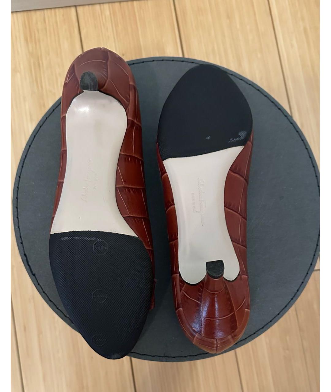 FERRAGAMO Коричневые кожаные туфли, фото 4