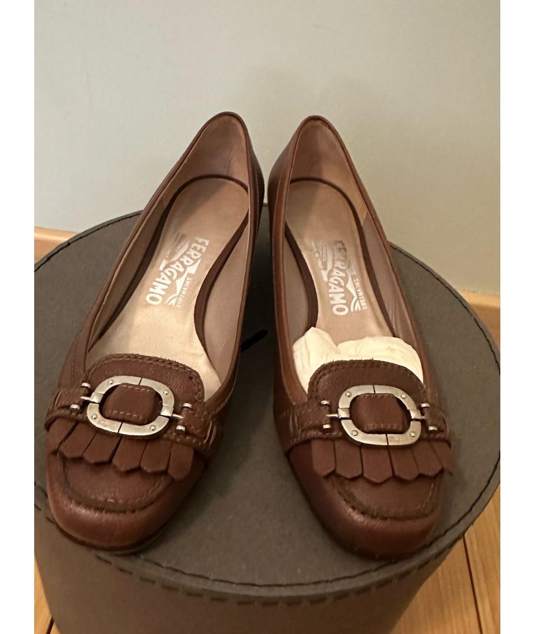 FERRAGAMO Коричневые кожаные туфли, фото 2