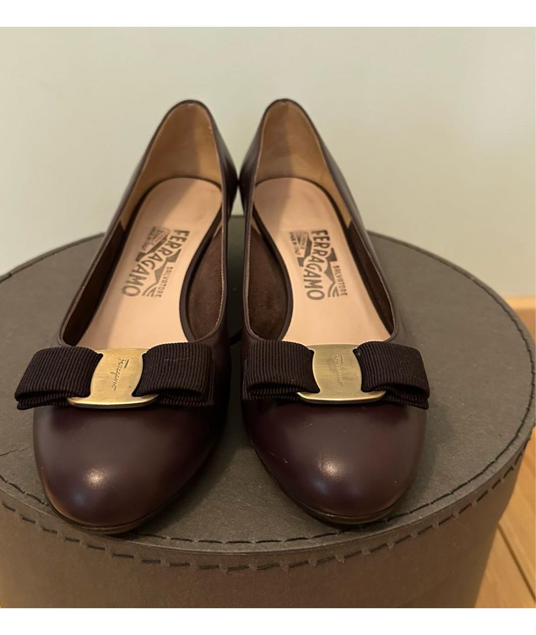 FERRAGAMO Коричневые кожаные туфли, фото 2