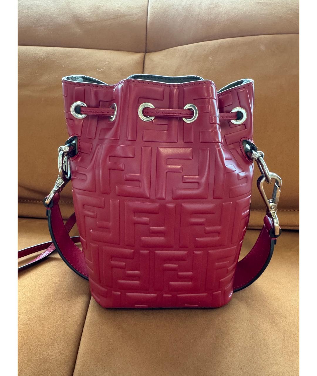 FENDI Красная кожаная сумка тоут, фото 3